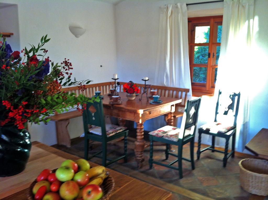 Cottage Am Waldrand Gelegen เฟลด์เคอร์เฮน อิน แครนเทน ภายนอก รูปภาพ